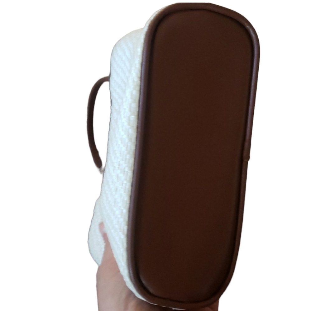 ESPRIT Mini Purse. Beige/ Off White and Brown - Picture 6 of 10